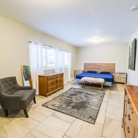 Large 6Br, 6 Bath In The City Of Niagara Falls Ngoại thất bức ảnh