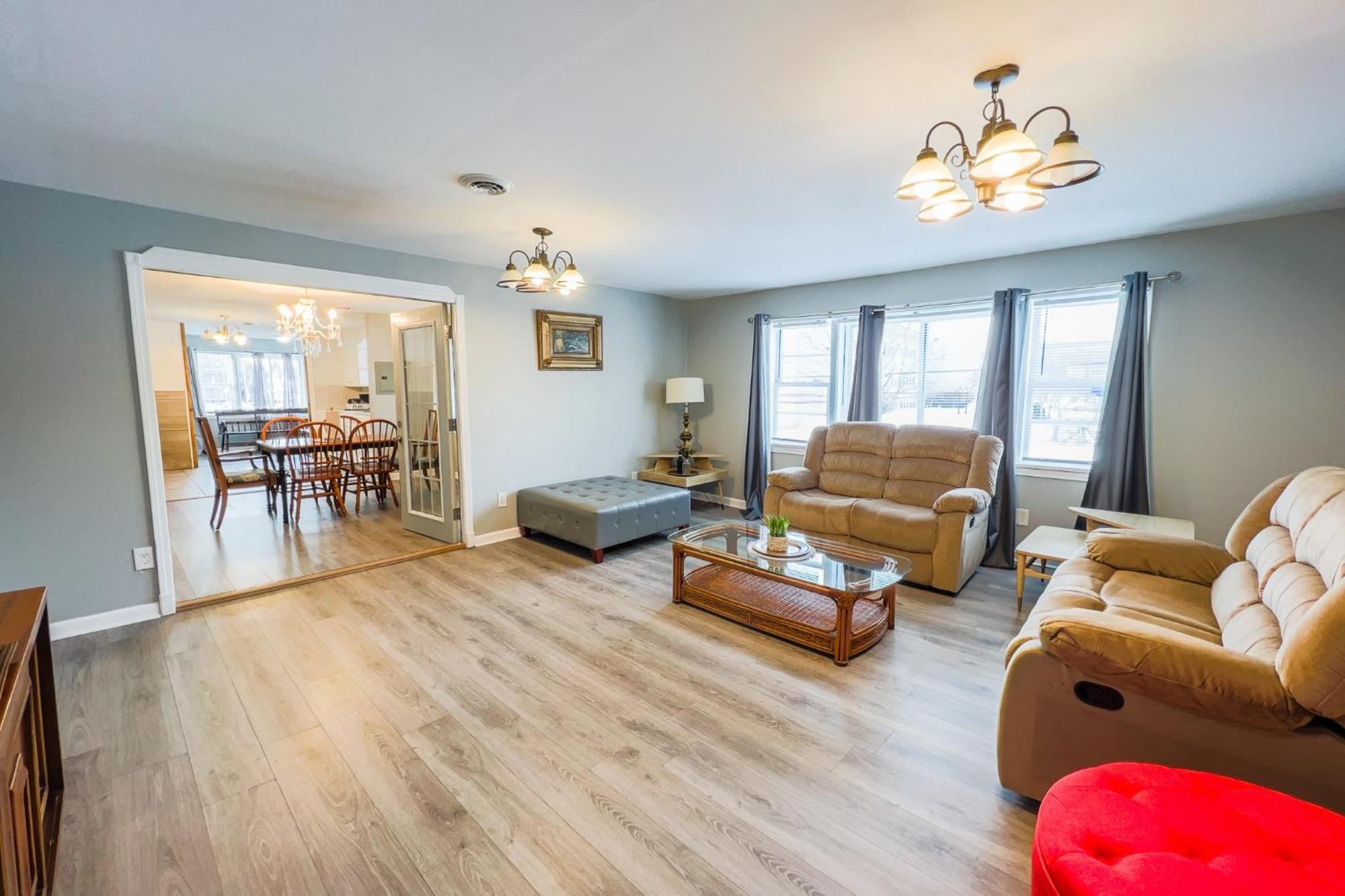 Large 6Br, 6 Bath In The City Of Niagara Falls Ngoại thất bức ảnh