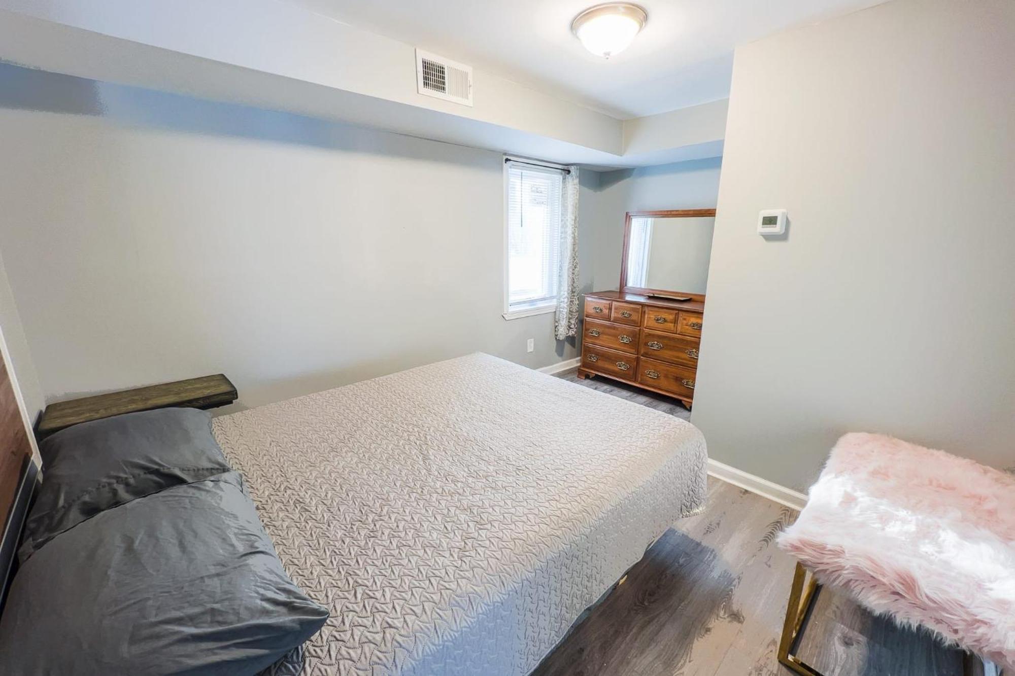 Large 6Br, 6 Bath In The City Of Niagara Falls Ngoại thất bức ảnh